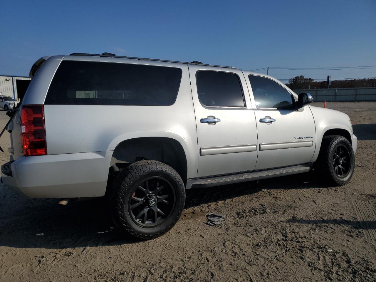 CHEVROLET SUBURBAN K1500 LS