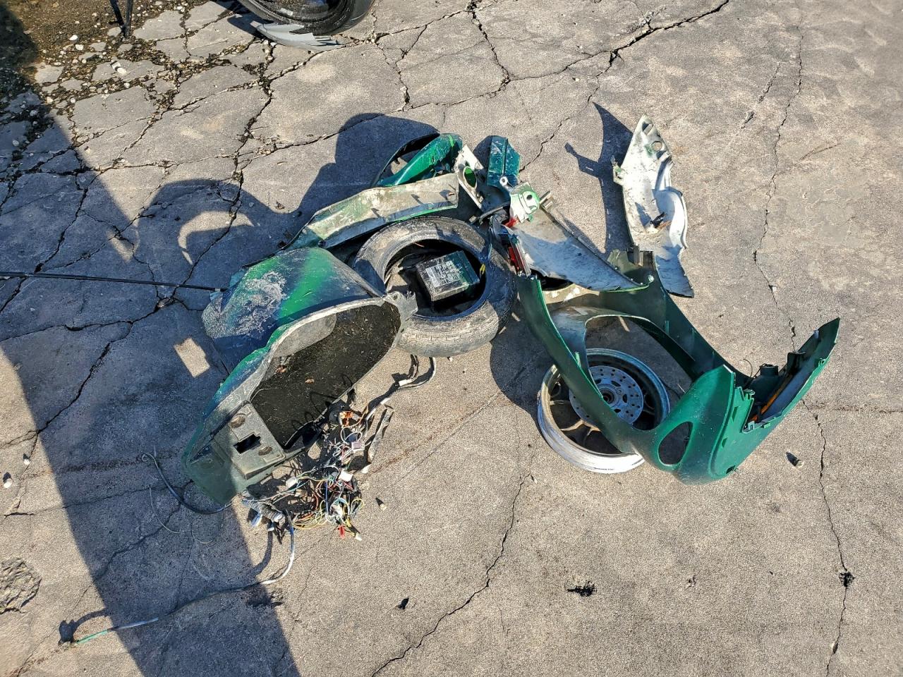 Lot #3305394300 2017 JIAN MOPED