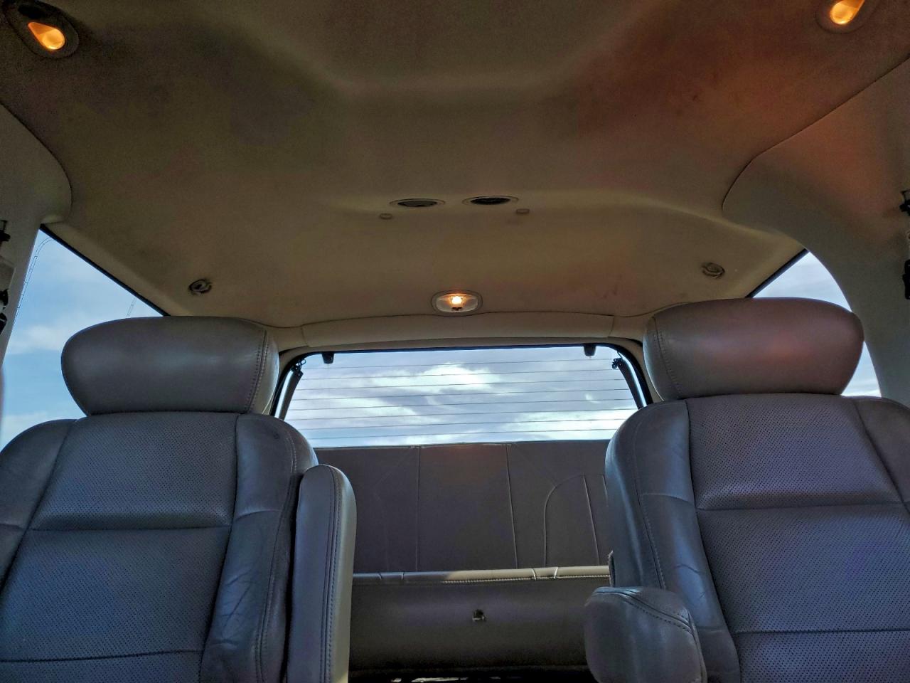 Lot #3297171876 2002 FORD EXPEDITION