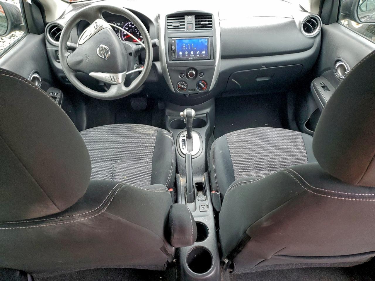 NISSAN VERSA S