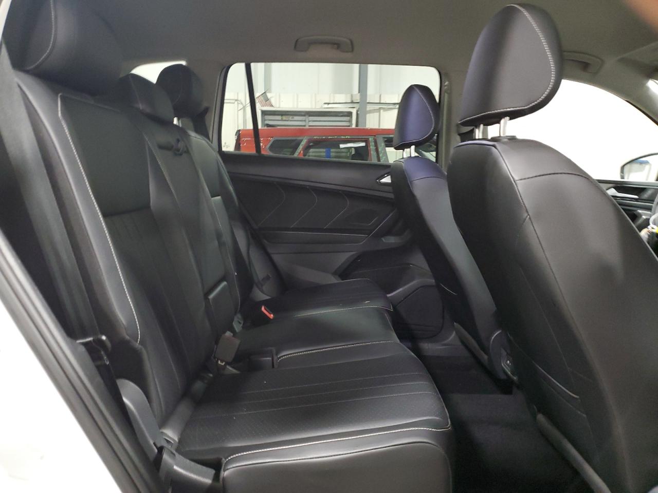 VOLKSWAGEN TIGUAN SE