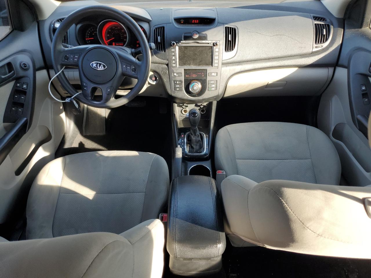 KIA FORTE EX