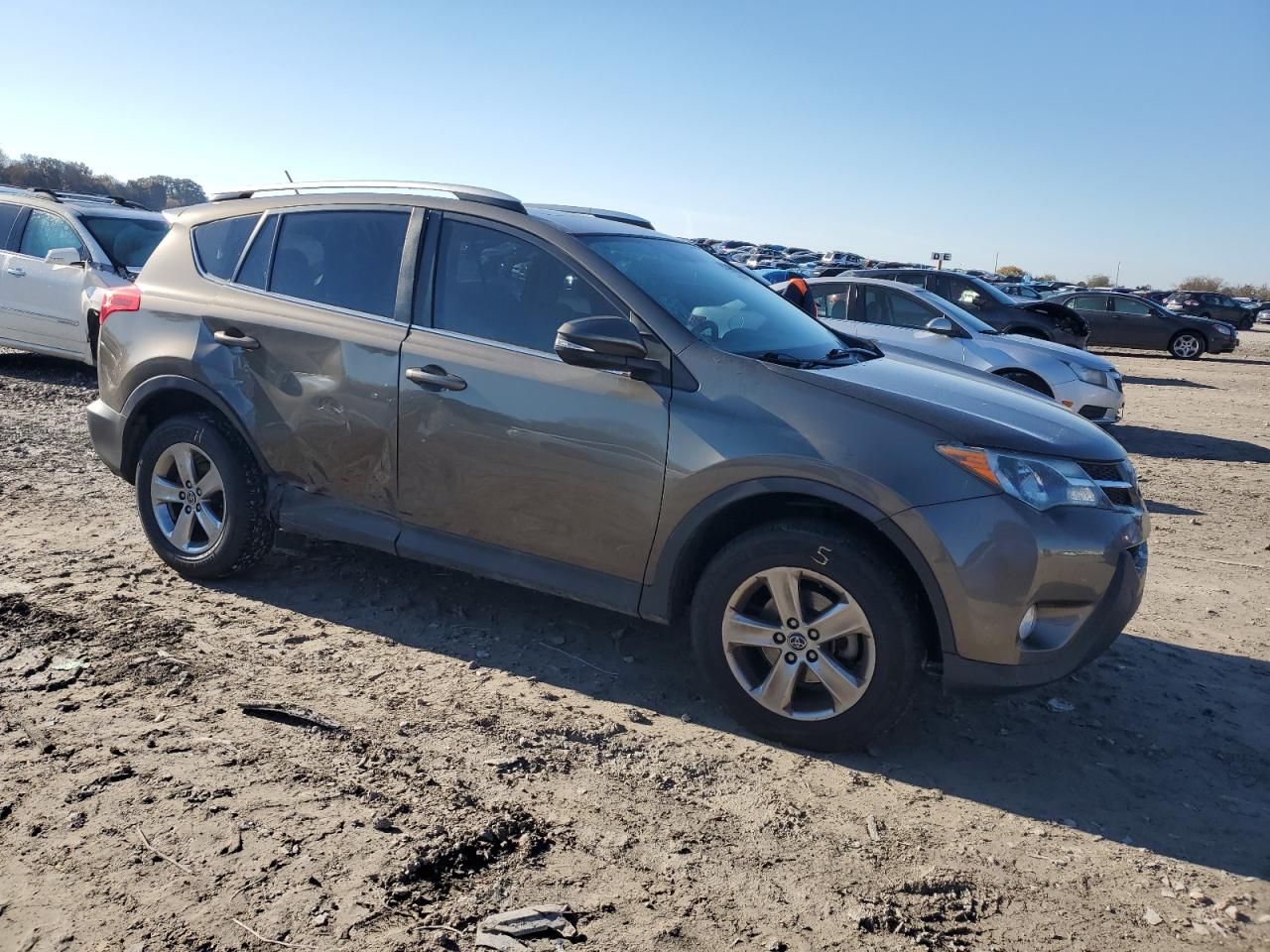 TOYOTA RAV4 XLE