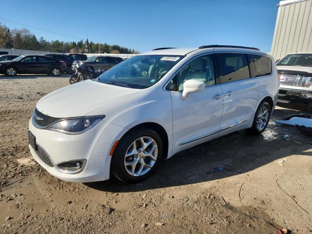 2017 CHRYSLER PACIFICA T - 2C4RC1BG6HR543806
