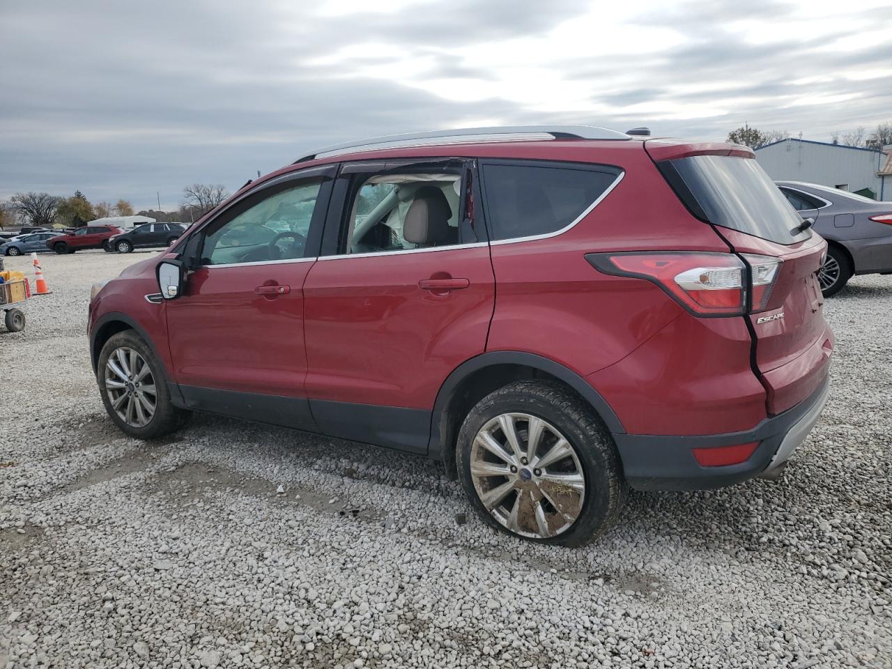 FORD ESCAPE TITANIUM