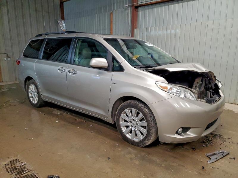 2016 TOYOTA SIENNA XLE #3301986492
