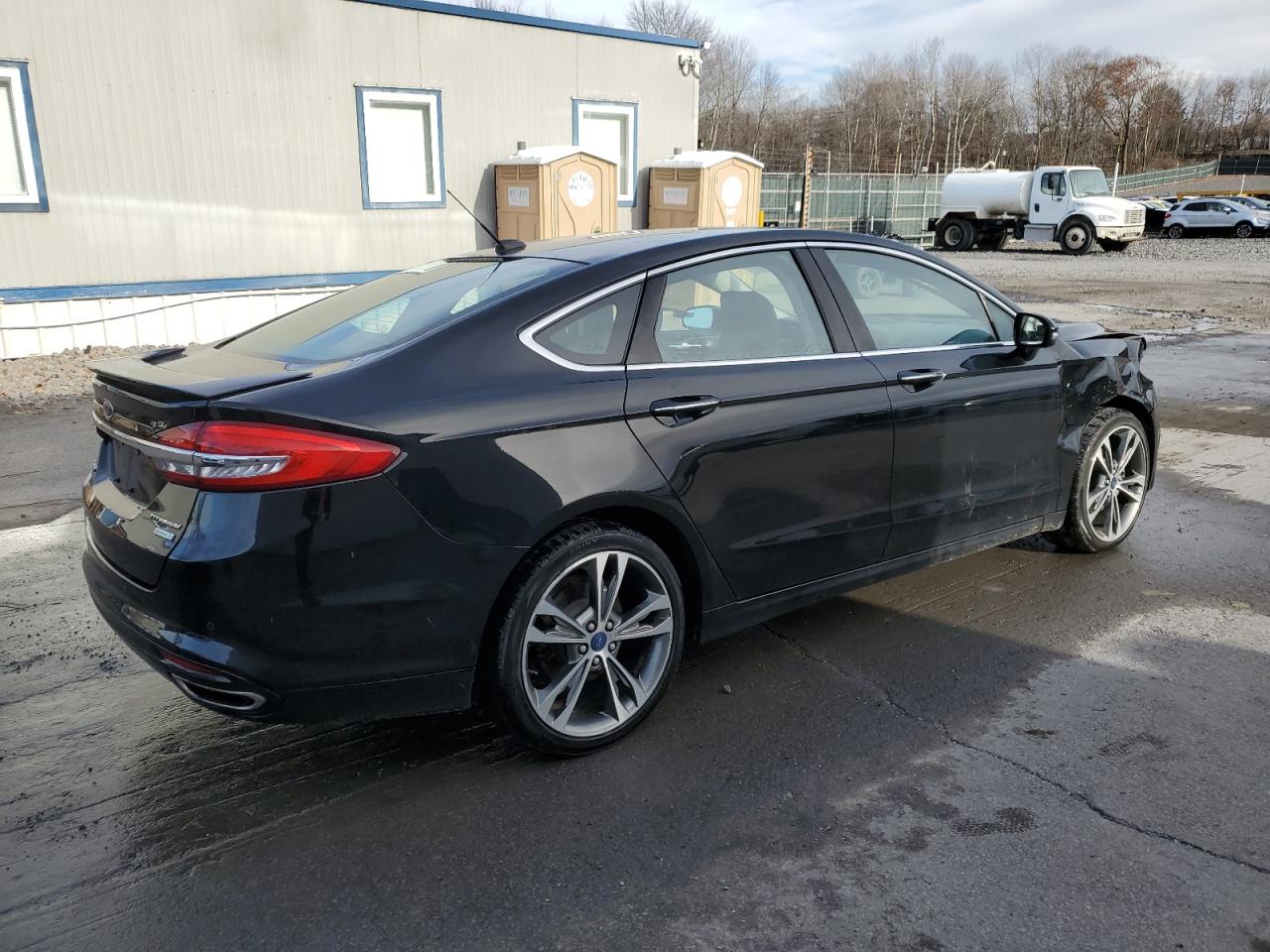 FORD FUSION TITANIUM