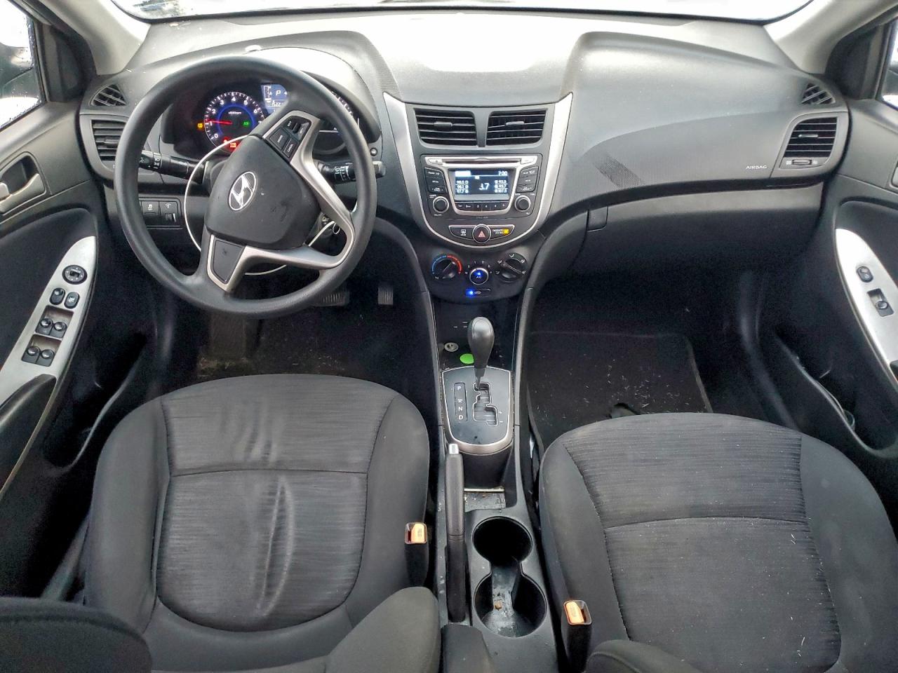 HYUNDAI ACCENT SE