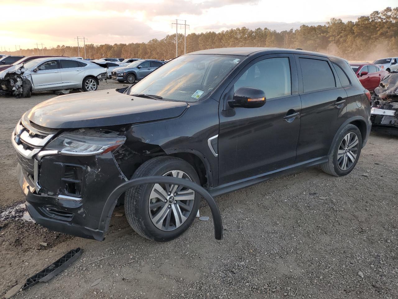 MITSUBISHI OUTLANDER ES