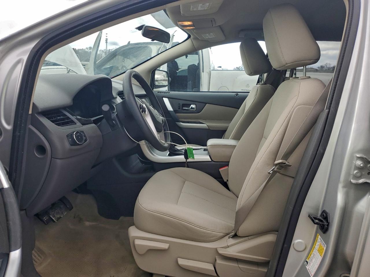 FORD EDGE SE