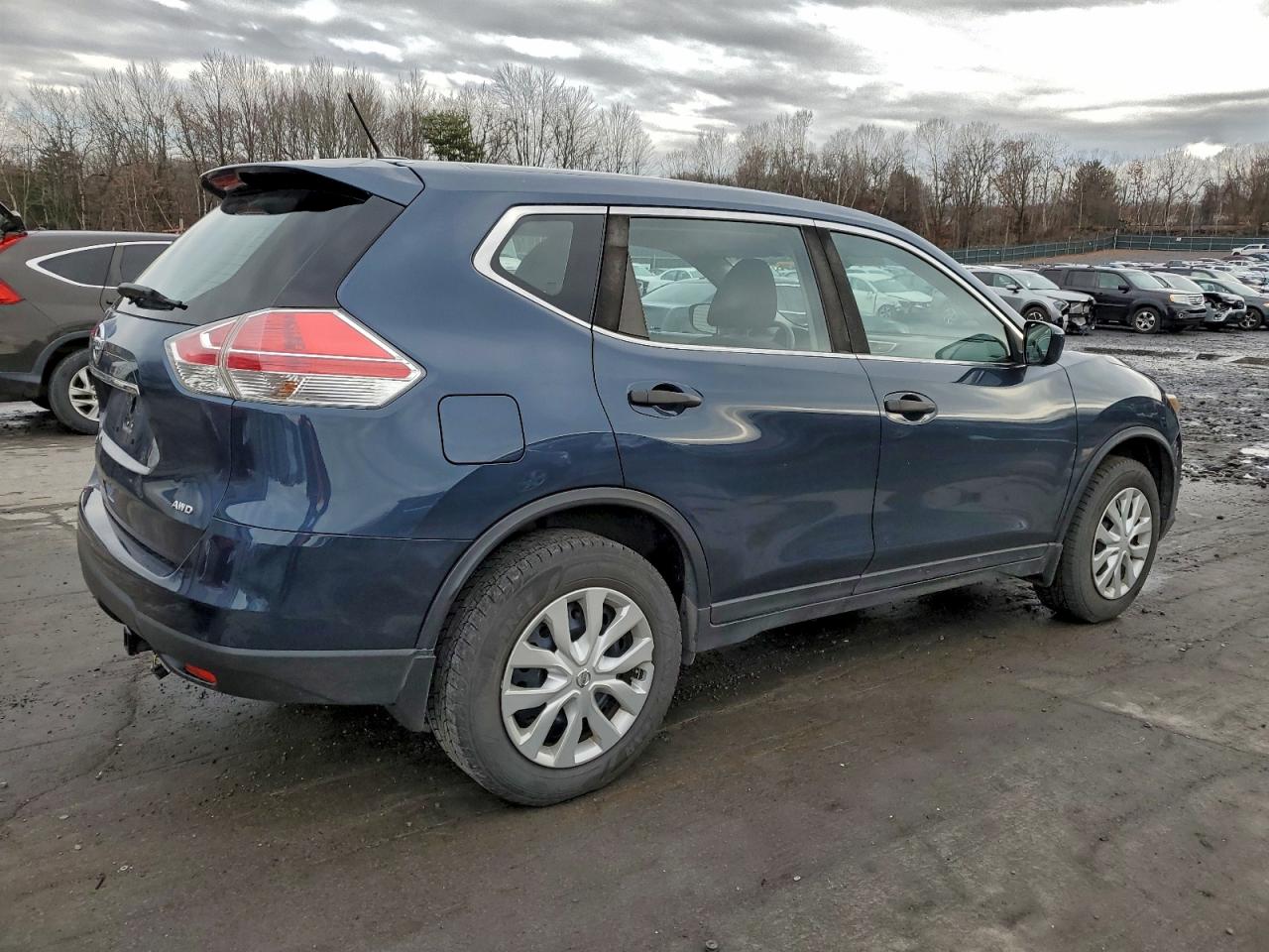 NISSAN ROGUE S