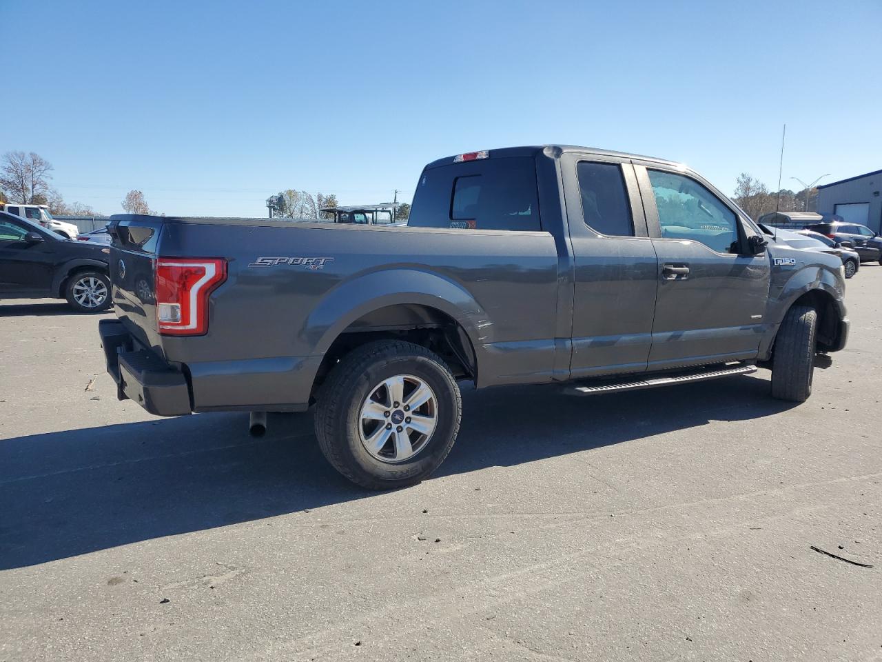 FORD F-150 SUPER CAB