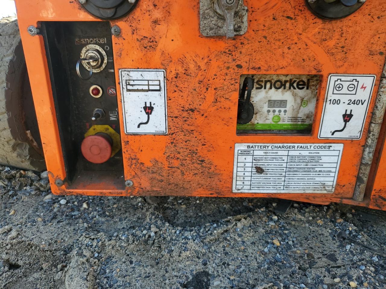 Lot #3287173283 2022 SNORKEL LIFT