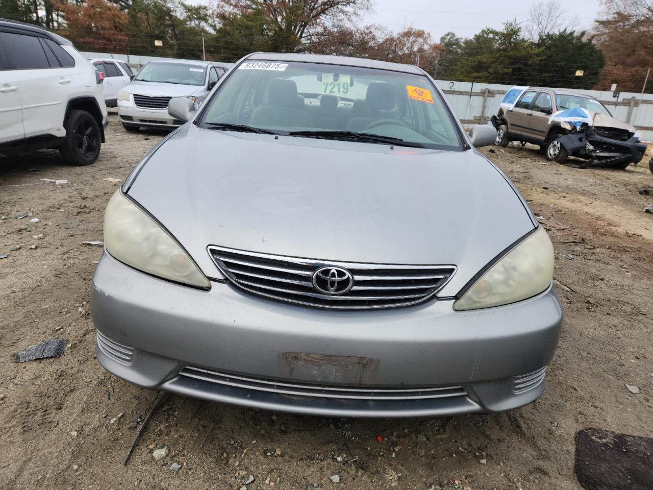 Lot #3305376302 2005 TOYOTA CAMRY LE