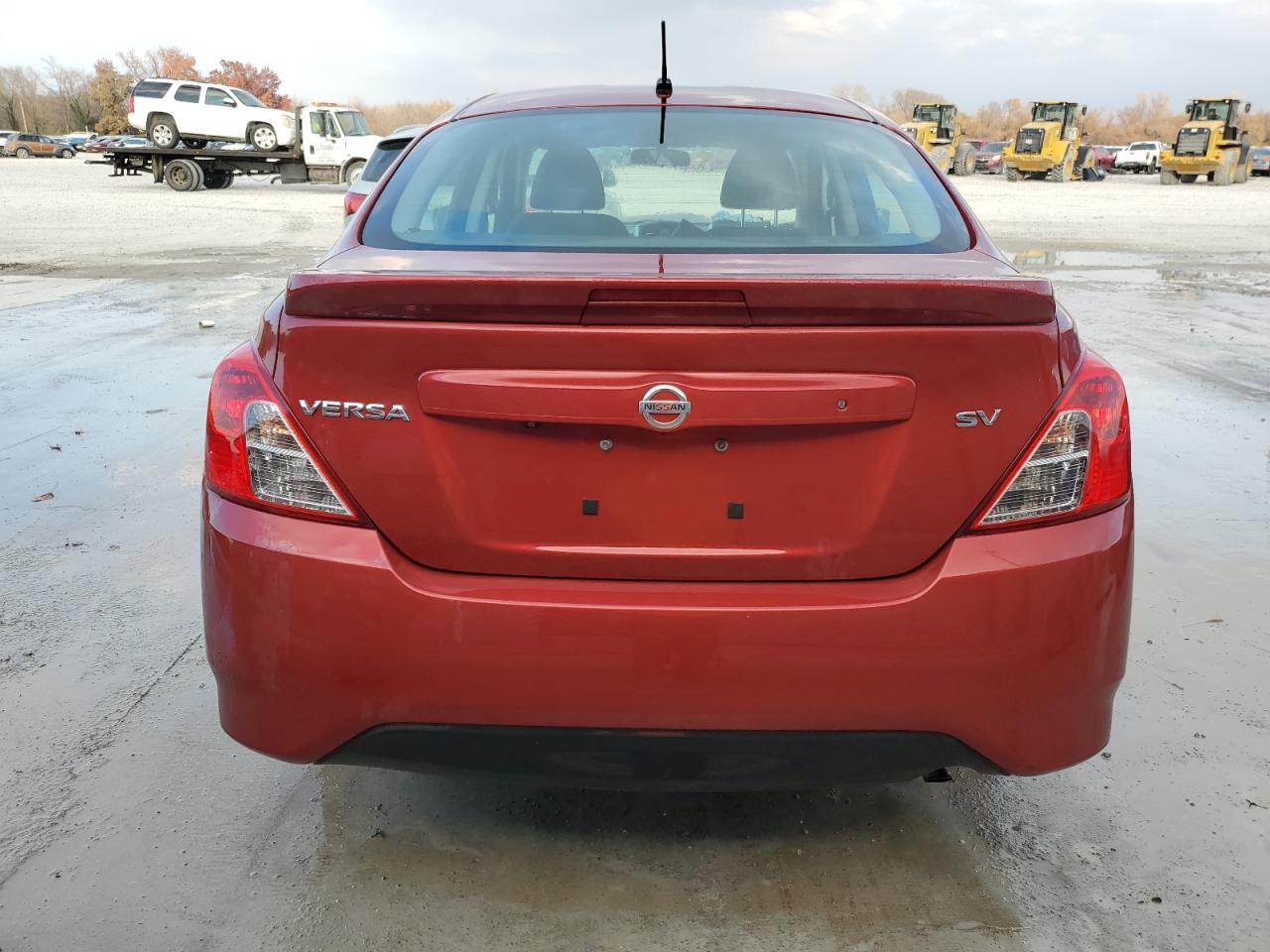NISSAN VERSA S