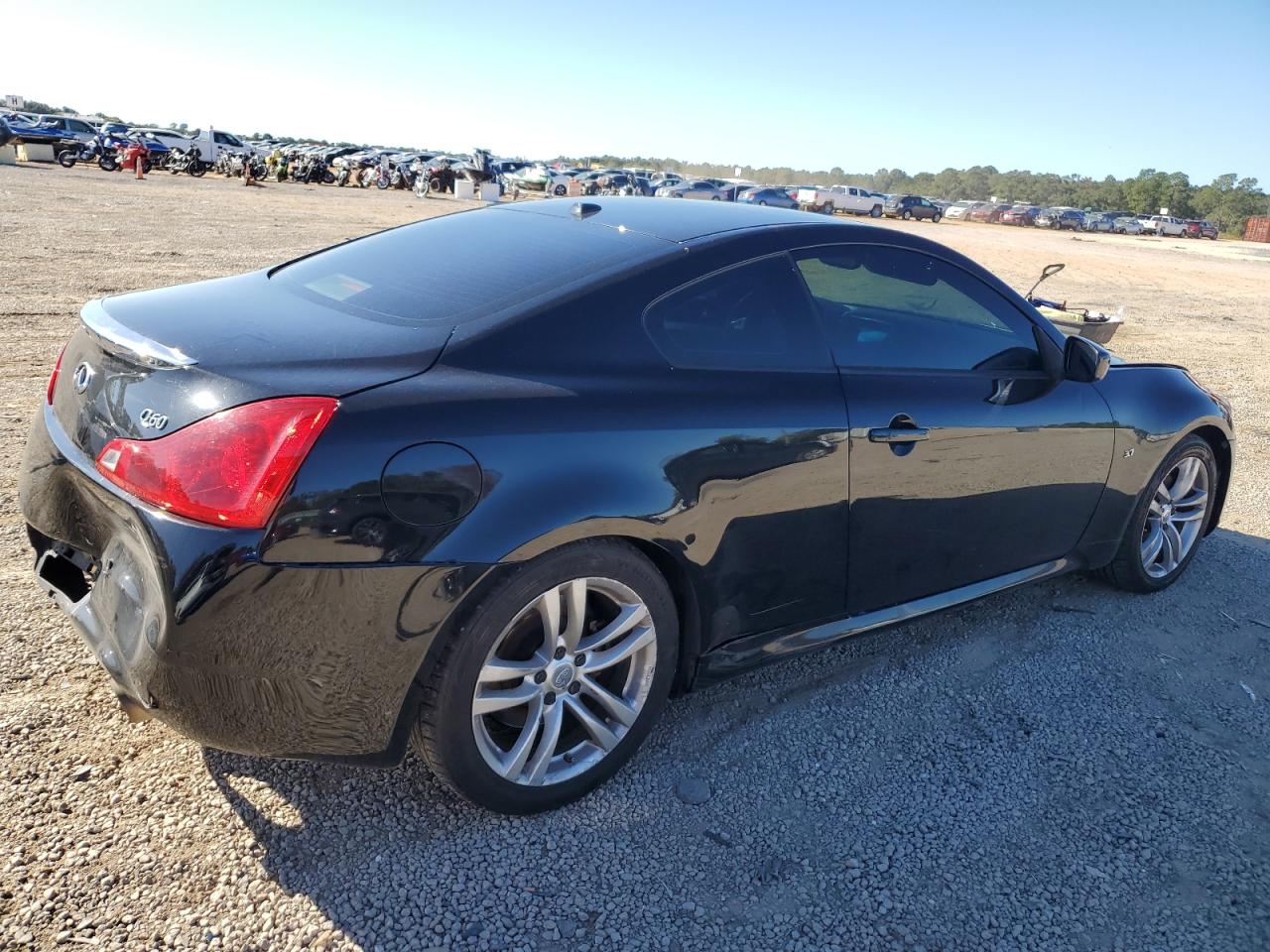 INFINITI Q60 JOURNEY