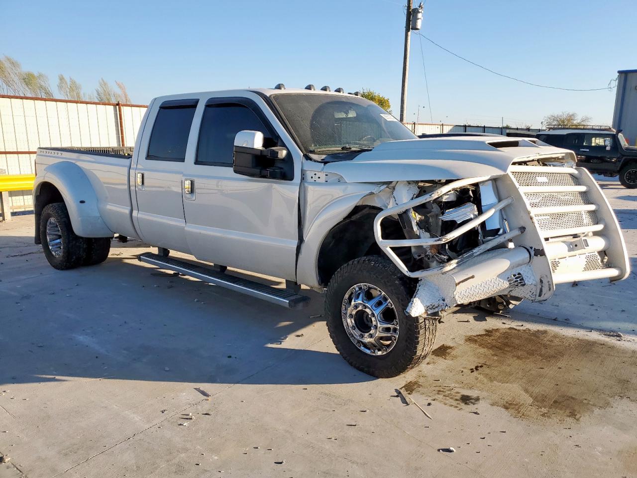 Lot #3317103996 2015 FORD F350 SUPER
