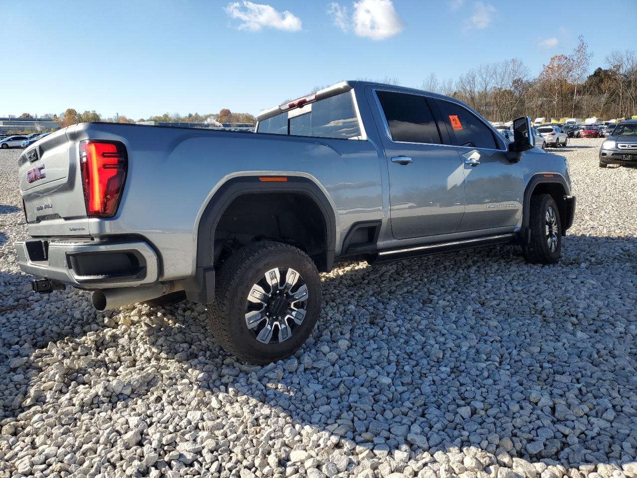 GMC SIERRA K3500 DENALI