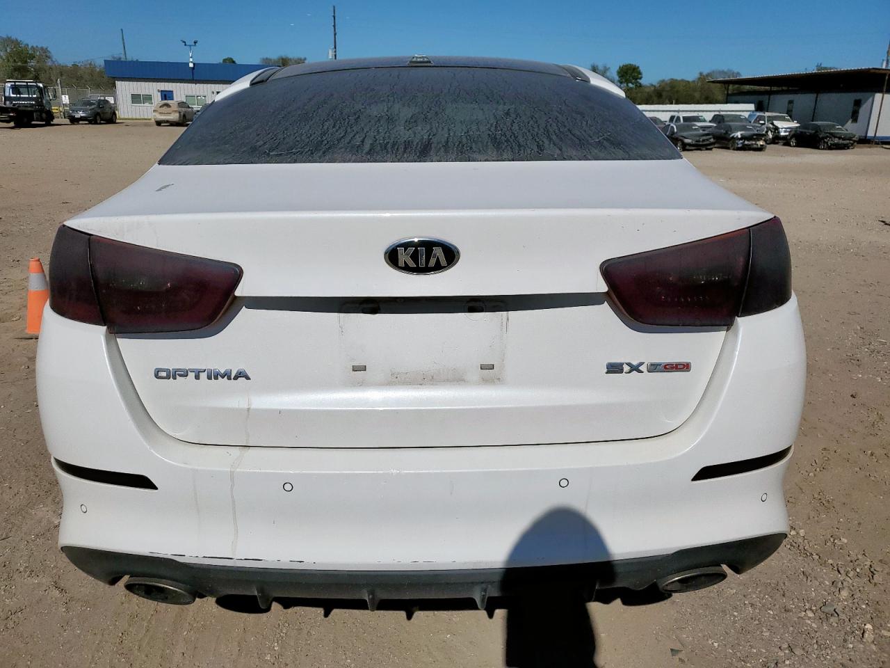 Lot #3301860992 2015 KIA OPTIMA SX