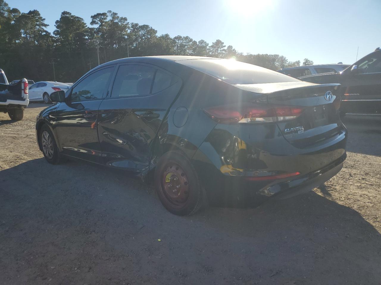 Lot #3316066293 2018 HYUNDAI ELANTRA SE