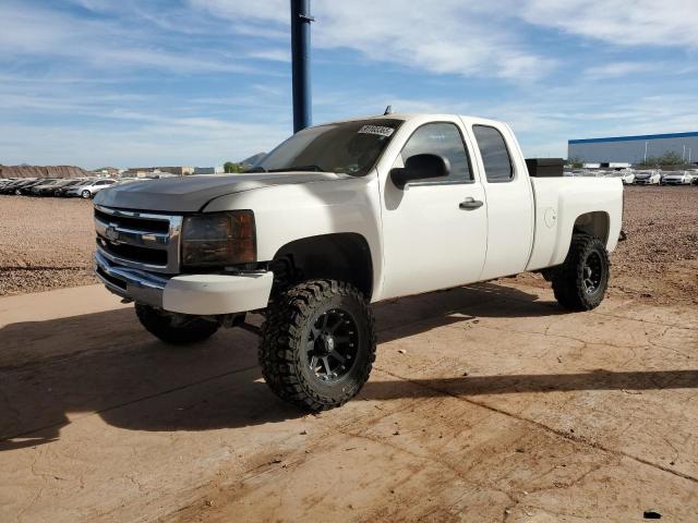 2011 CHEVROLET SILVERADO - 1GCRCSE06BZ437860