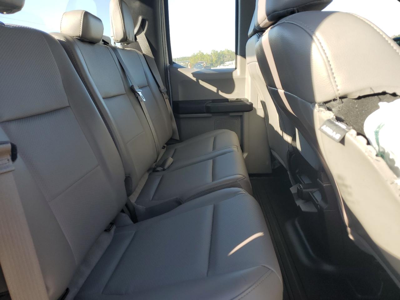 FORD F-150 SUPER CAB