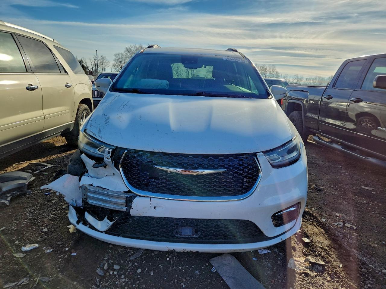 CHRYSLER PACIFICA TOURING L