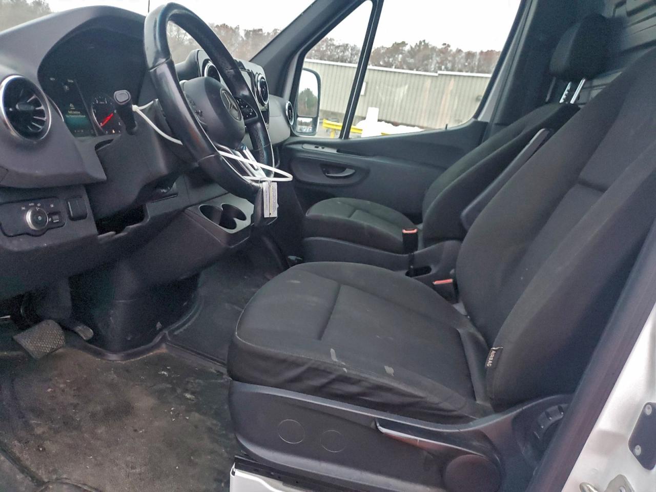 MERCEDES-BENZ SPRINTER 2500/3500