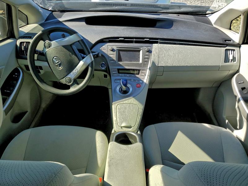 2015 TOYOTA PRIUS #3302720010