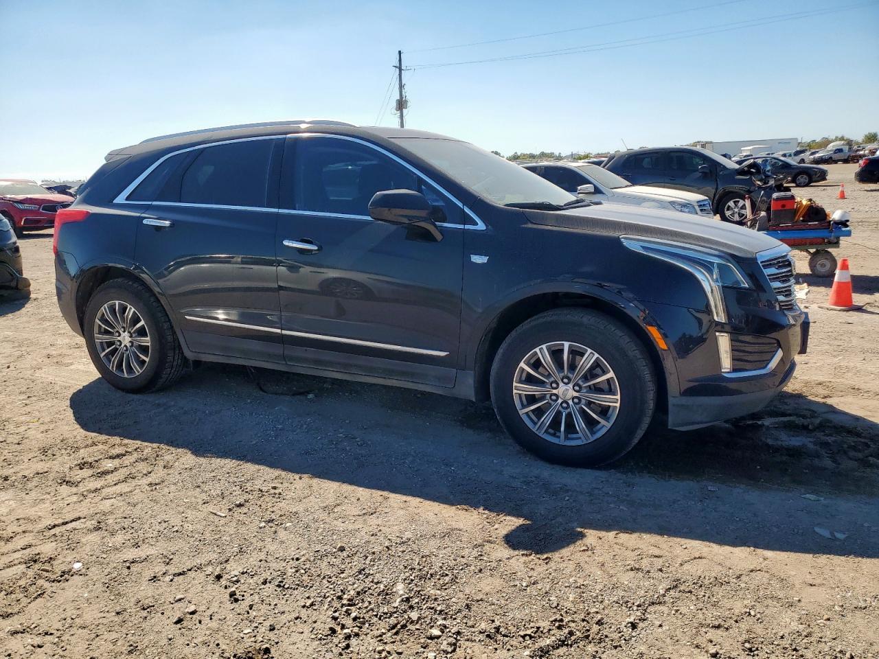 CADILLAC XT5 LUXURY
