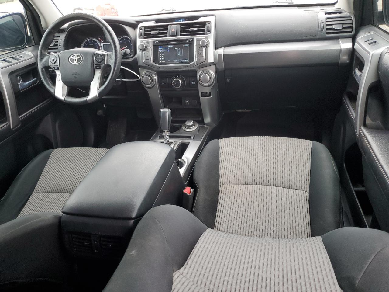 TOYOTA 4RUNNER SR5/SR5 PREMIUM