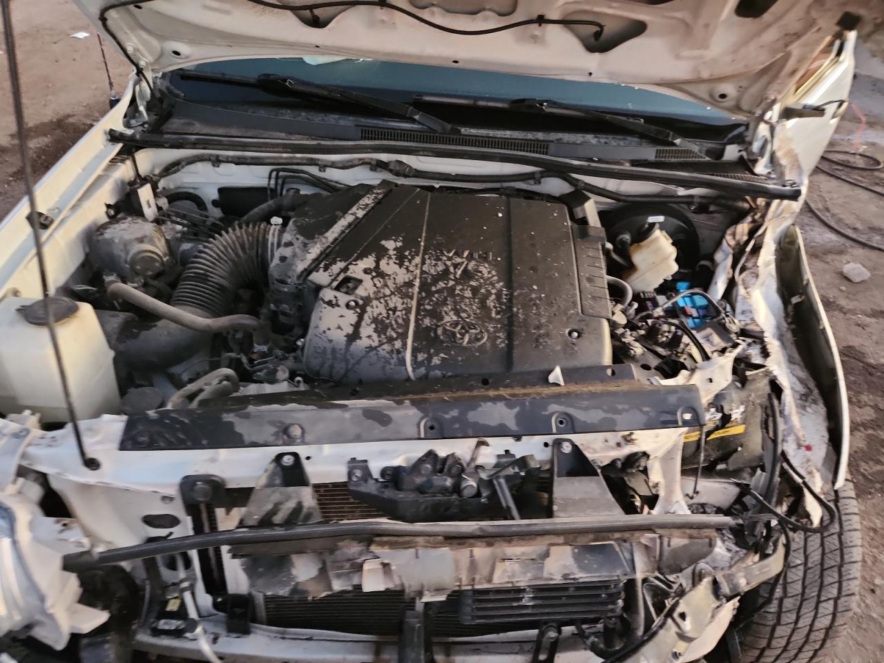 TOYOTA TACOMA DOUBLE CAB