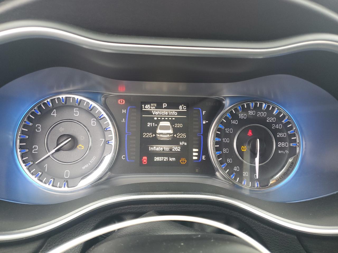 CHRYSLER 200 LIMITED