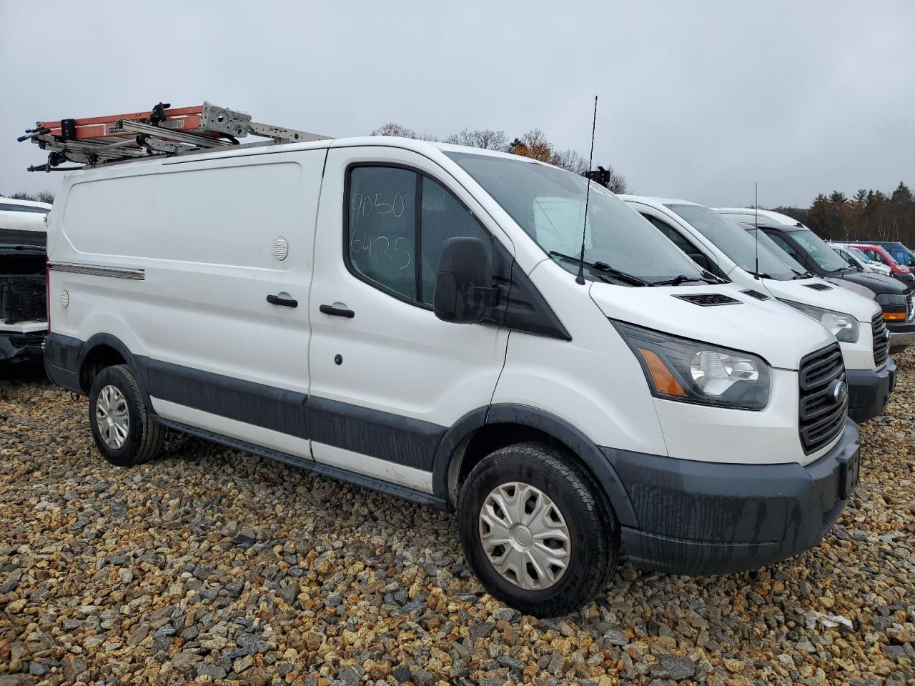FORD TRANSIT T-250