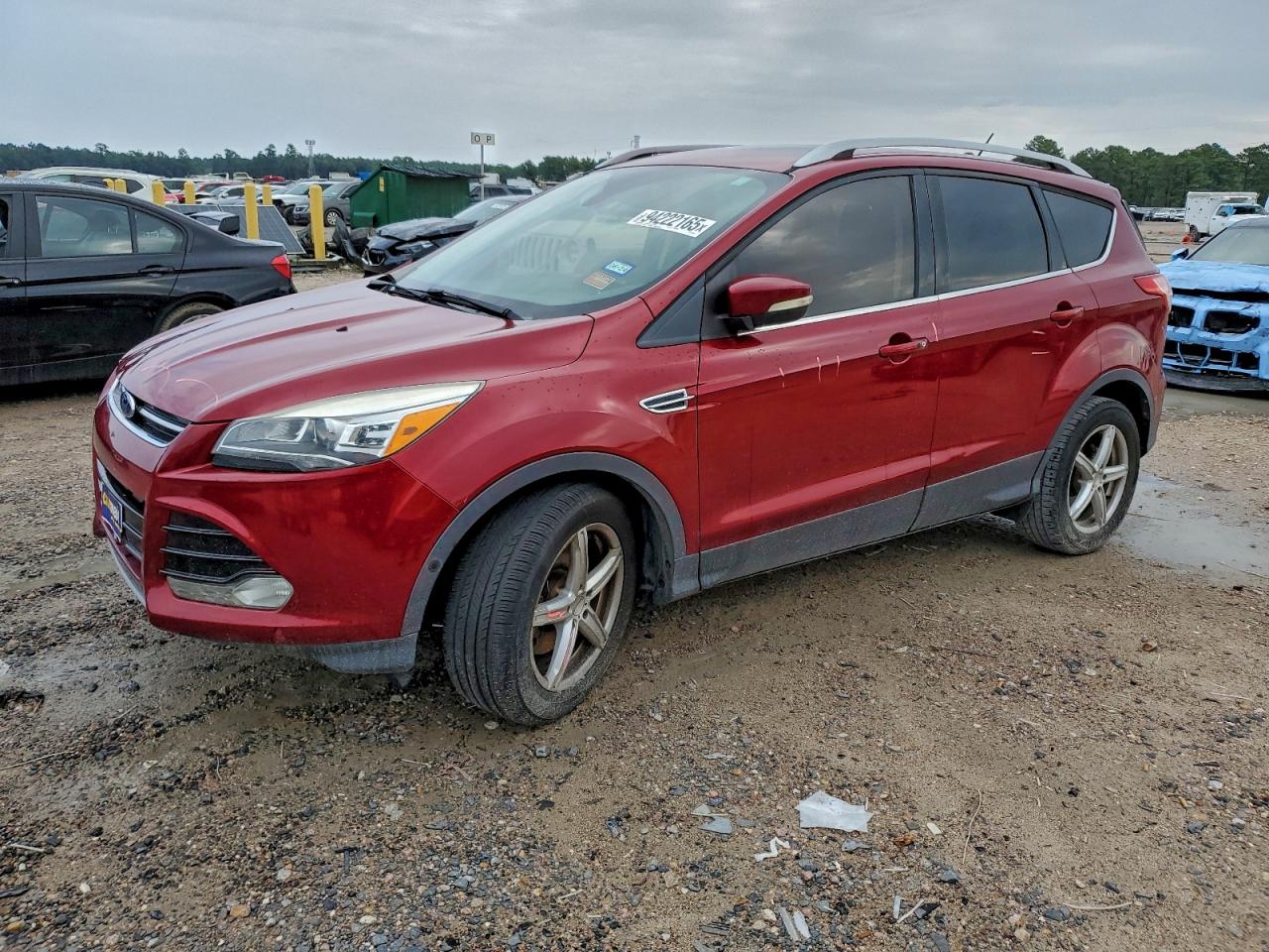 FORD ESCAPE TITANIUM