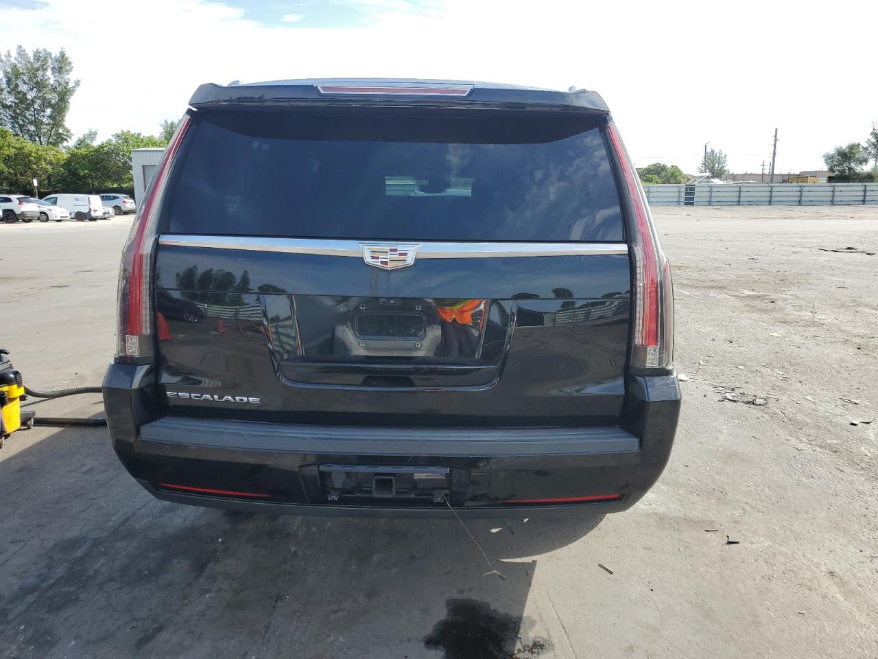 CADILLAC ESCALADE ESV PLATINUM