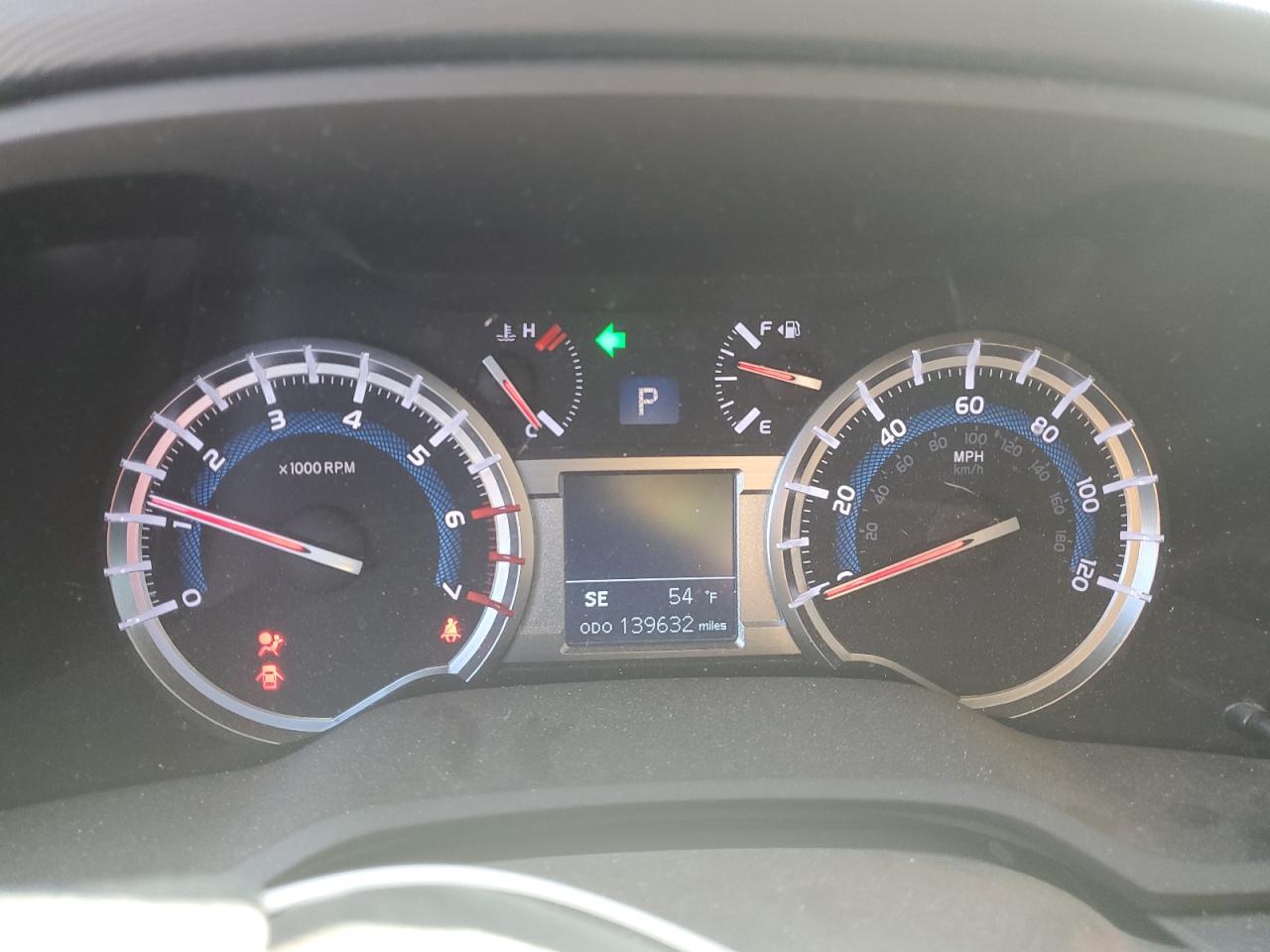 TOYOTA 4RUNNER SR5/SR5 PREMIUM