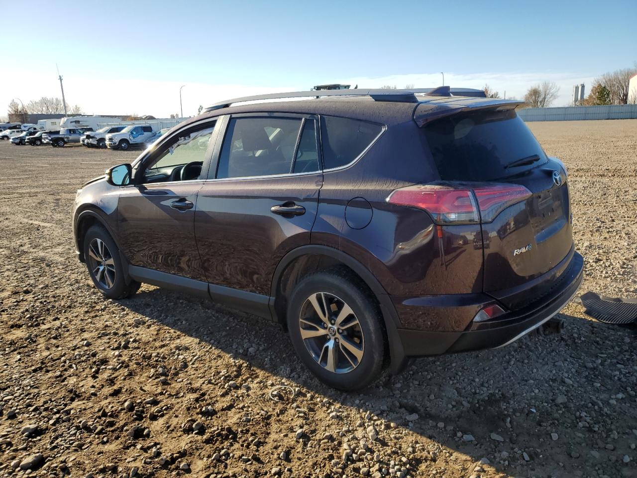 TOYOTA RAV4 XLE