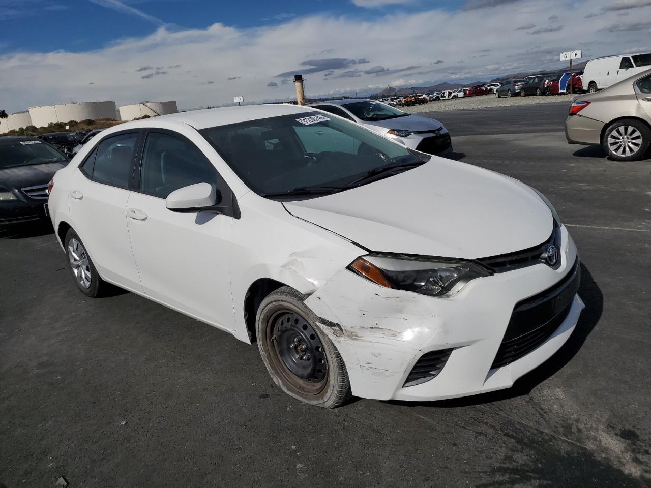 Lot #3301933496 2015 TOYOTA COROLLA L