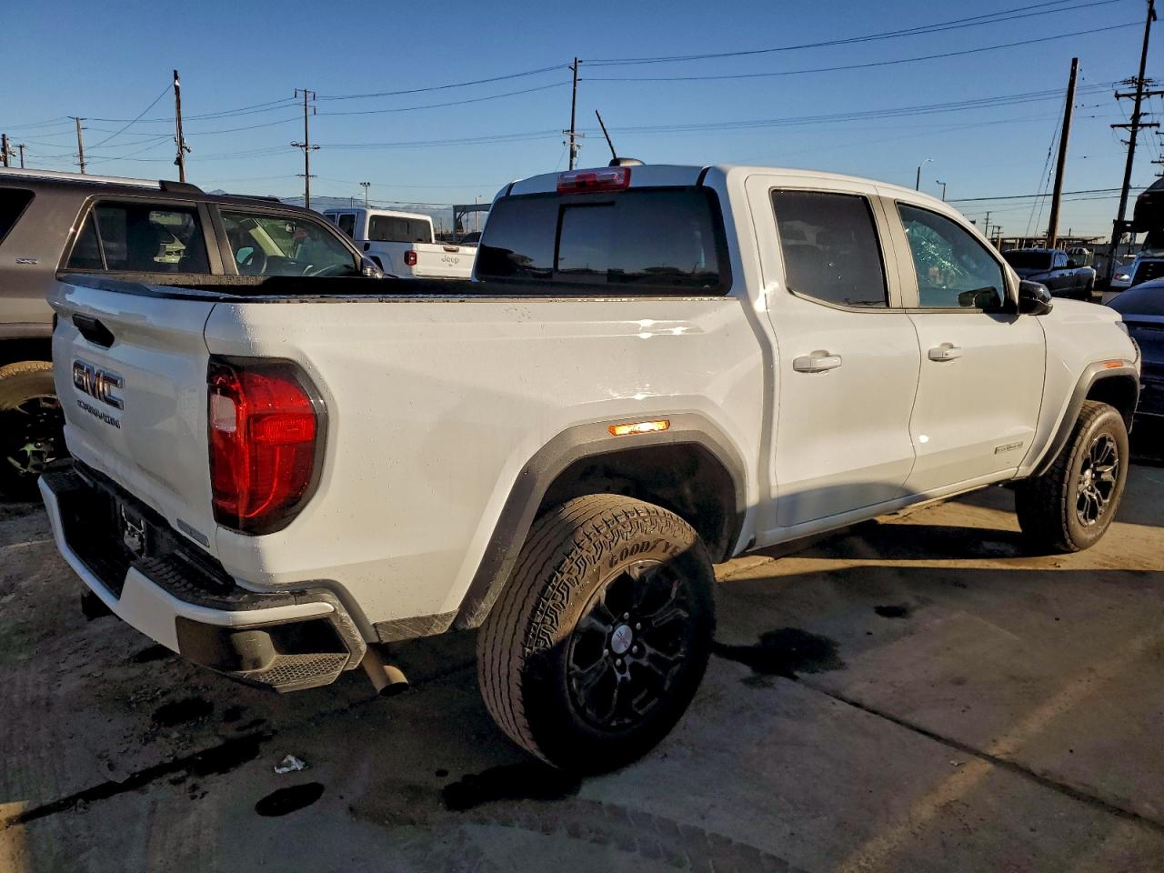 GMC CANYON ELEVATION