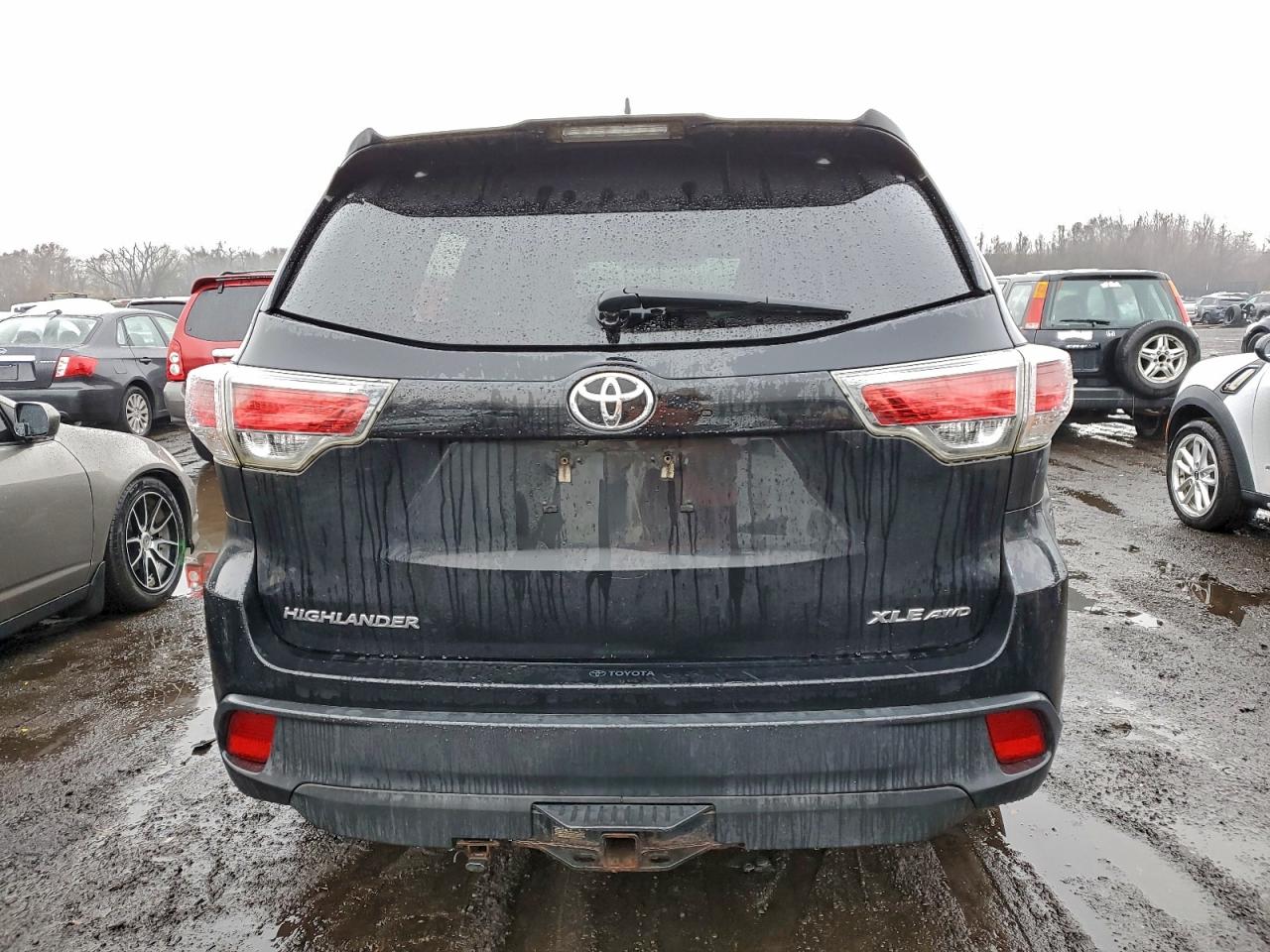 TOYOTA HIGHLANDER XLE