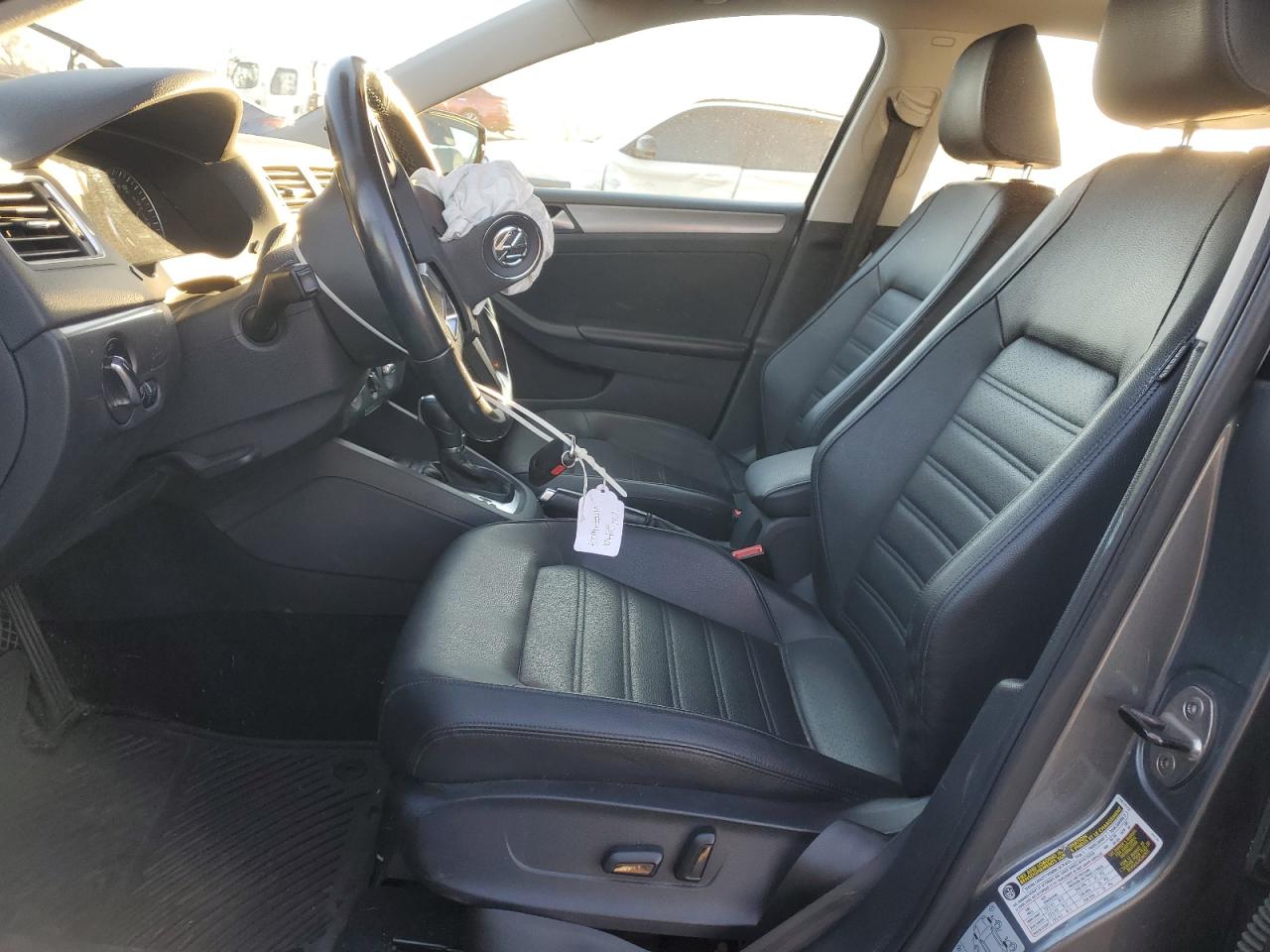 VOLKSWAGEN JETTA SEL