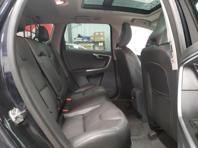 2017 VOLVO XC60 T5 PR - YV440MRKXH2202239