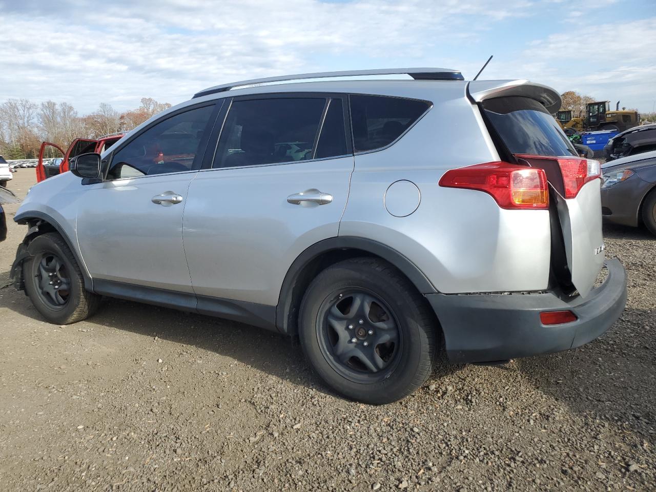 TOYOTA RAV4 LE