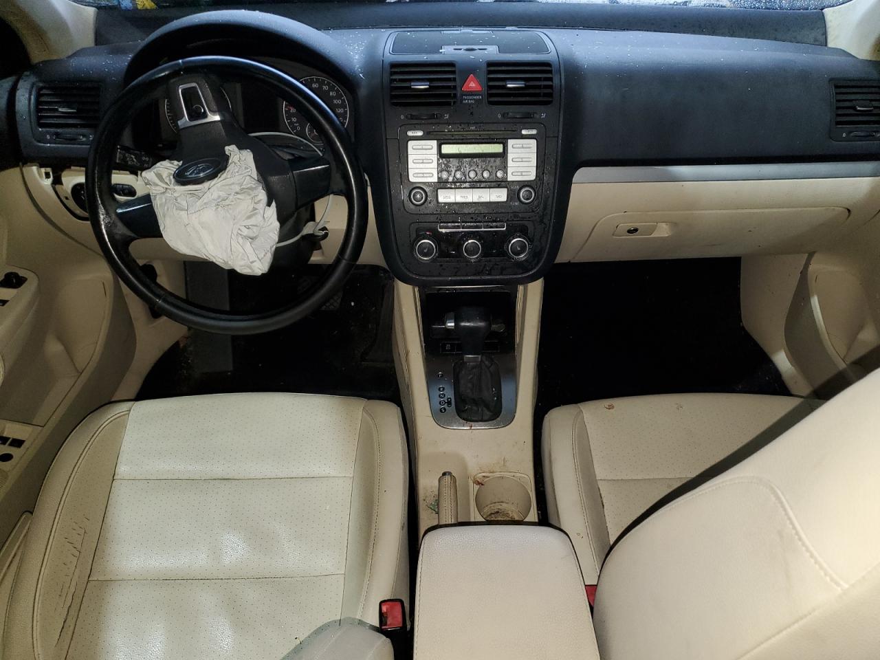 VOLKSWAGEN JETTA LIMITED