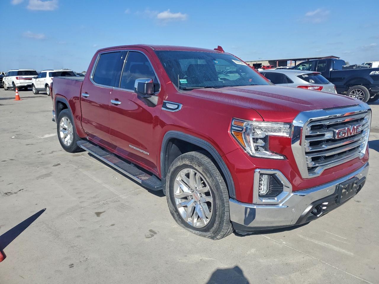 GMC SIERRA C1500 SLT