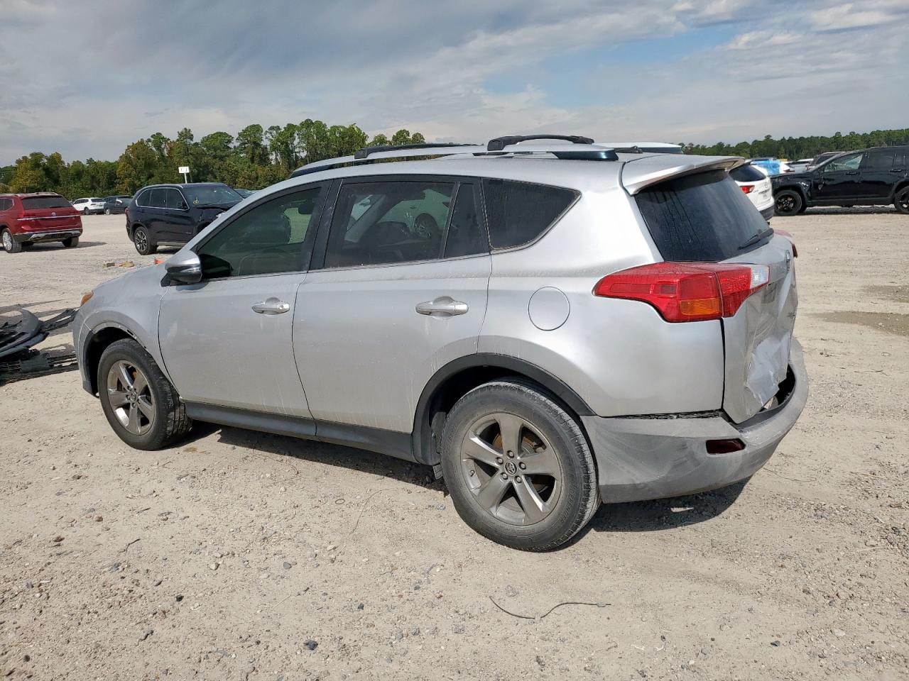 TOYOTA RAV4 XLE