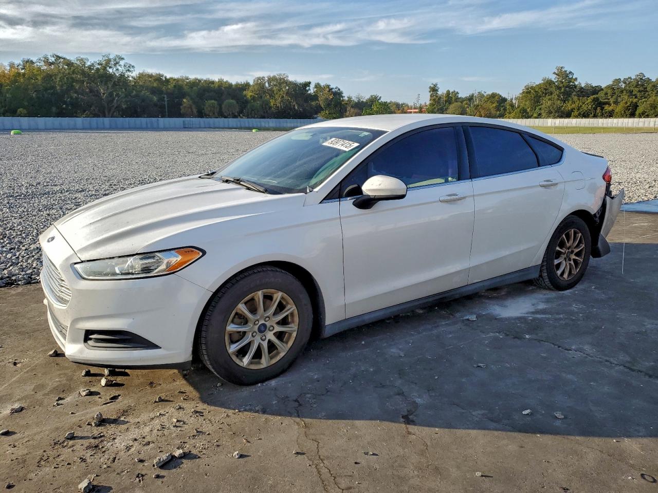 FORD FUSION S