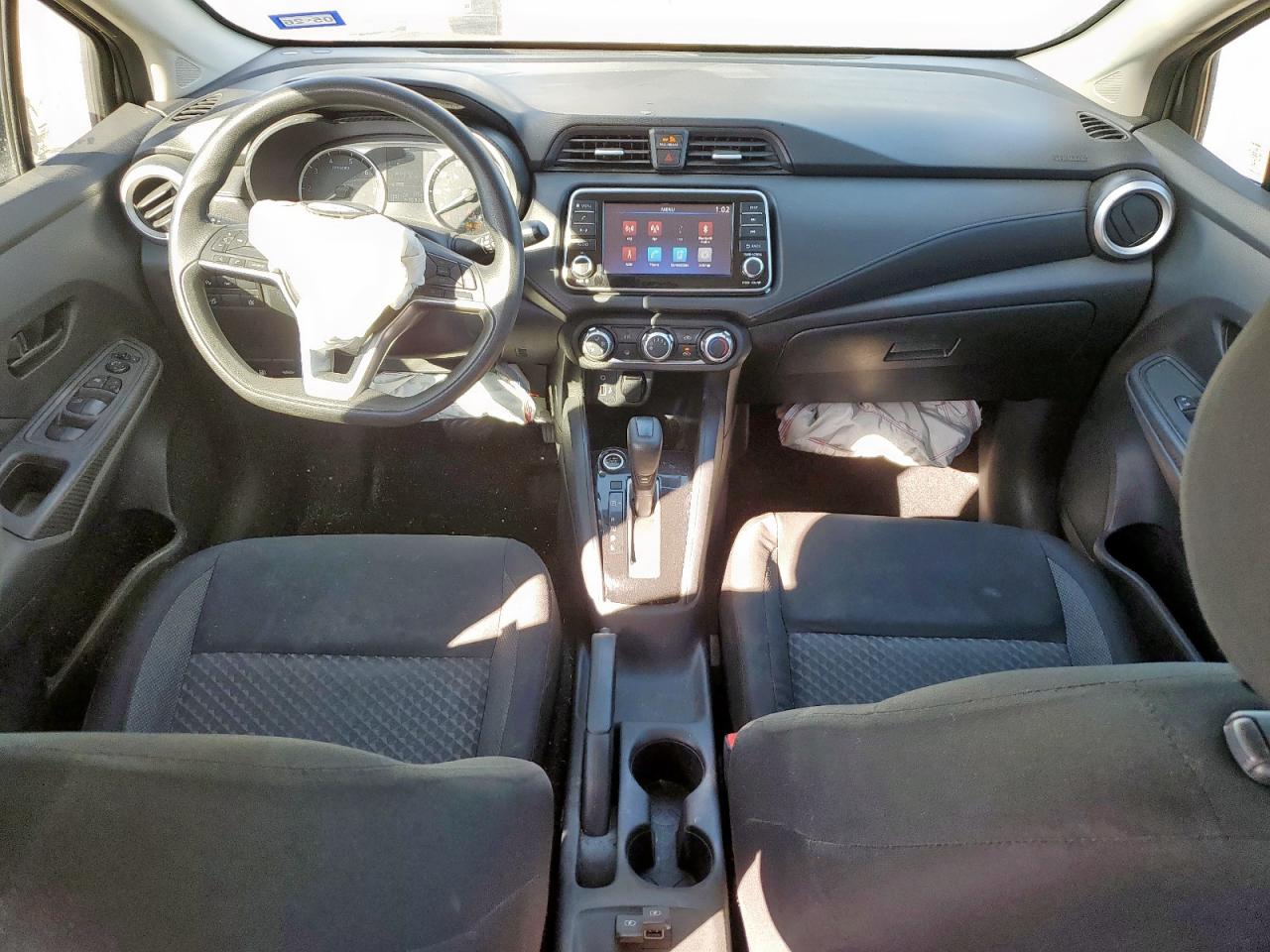 NISSAN VERSA S