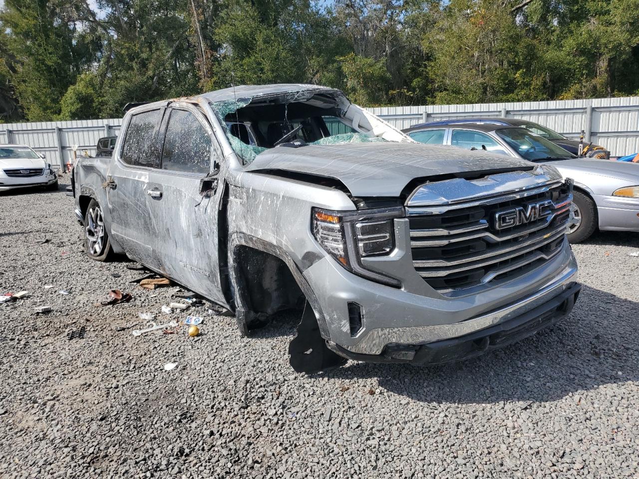 GMC SIERRA K1500 SLT